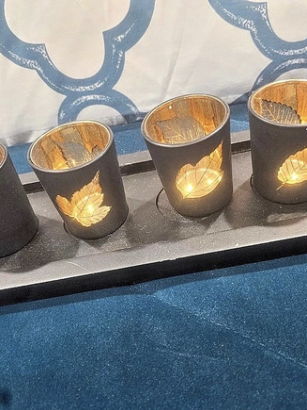 Four-Piece Candleholder Tray in Black & Gold